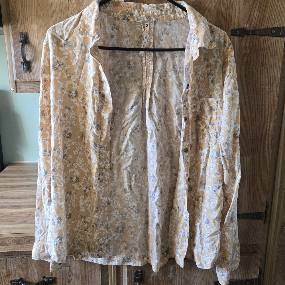 Kuhl Yellow and Gray Floral Women's Button-Down Shirt